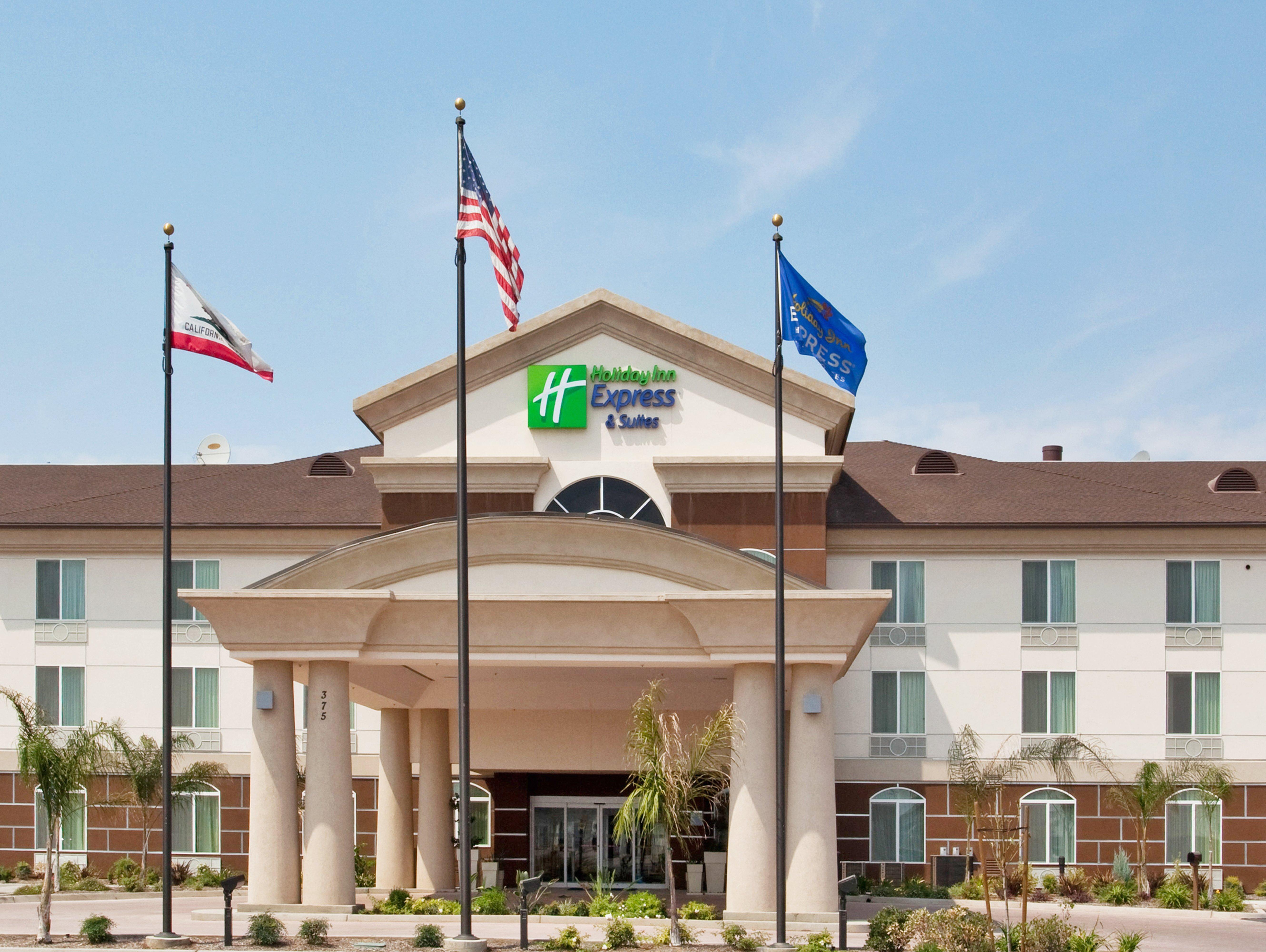 Holiday Inn Express & Suites Dinuba West By Ihg Exterior photo