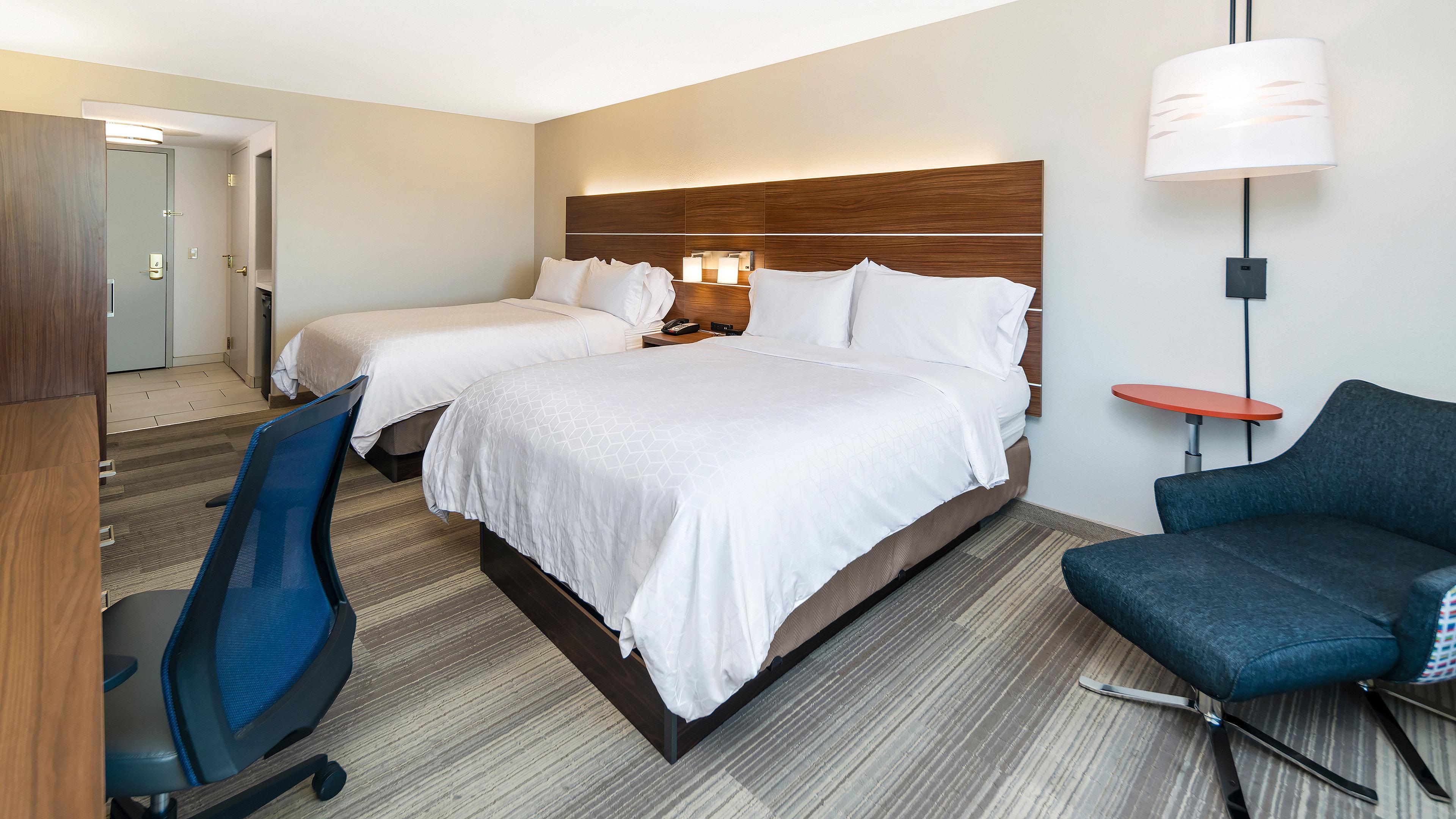 Holiday Inn Express & Suites Dinuba West By Ihg Exterior photo